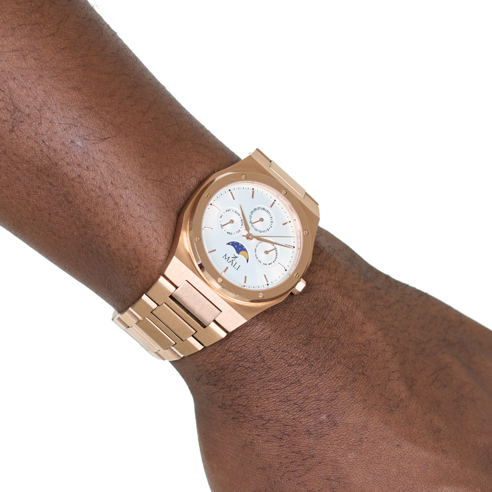 Mali_watch_on_hand-0026