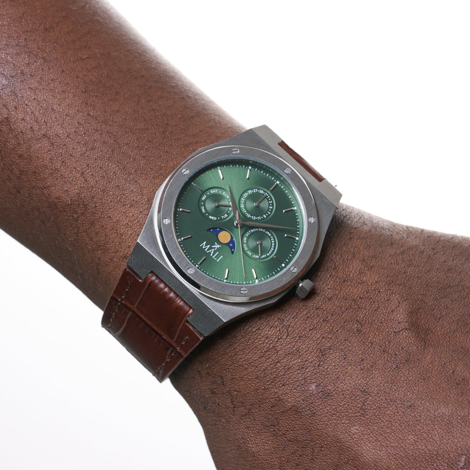 Mali_watch_on_hand-62